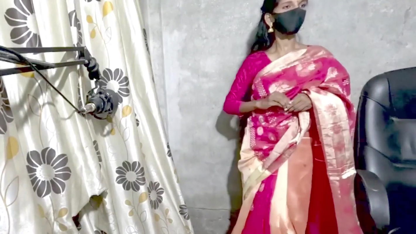 18 Year Old Girl Sexy Dance with Sharee.