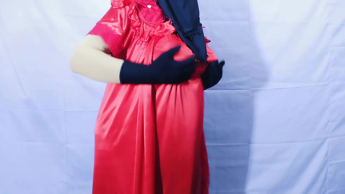 Bangladeshi beautiful hot housewife having sex and dancing inside the room