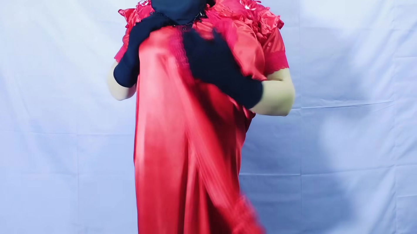 Bangladeshi beautiful hot housewife having sex and dancing inside the room