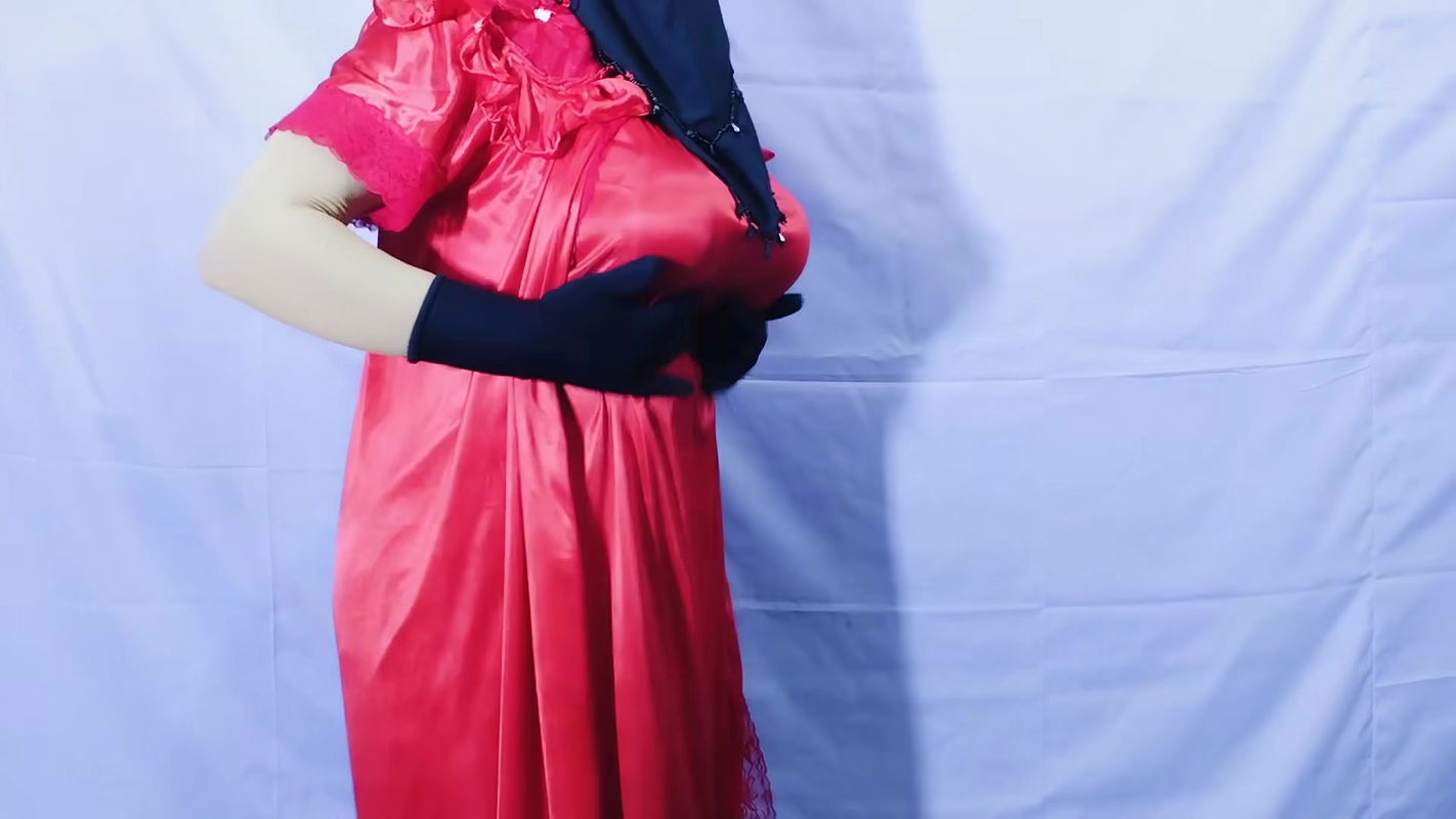 Bangladeshi beautiful hot housewife having sex and dancing inside the room