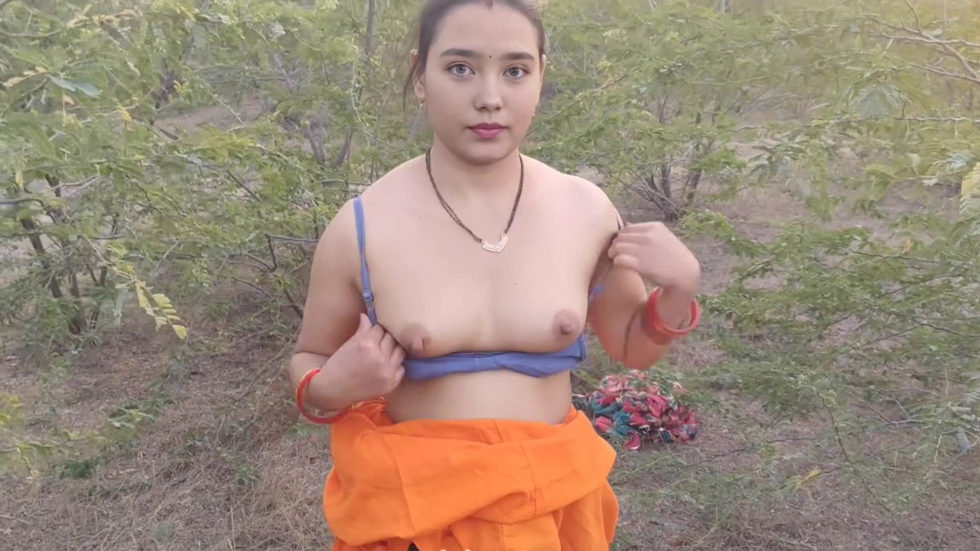 Dewar Ne Apni Bhabi Ko Jangal Me Choda