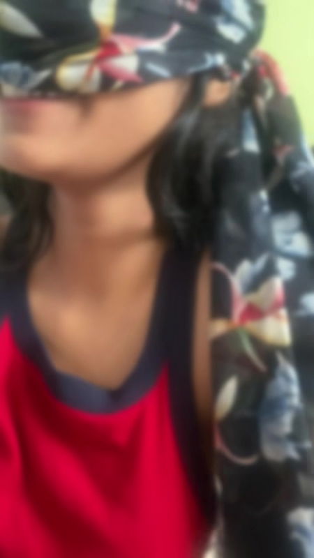 Desi ladki ne land chusa indian girl in hotel