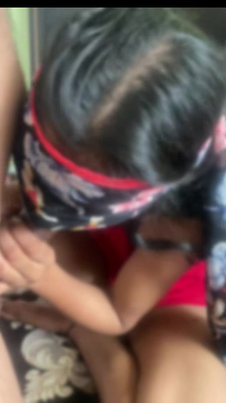 Desi ladki ne land chusa indian girl in hotel