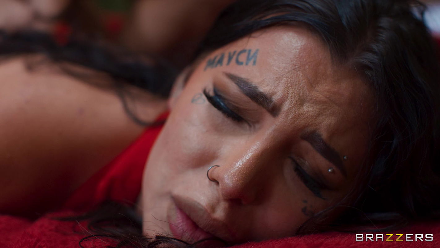 Brazzers Exxtra with Nala in Lesbian Nympho Craves Cock