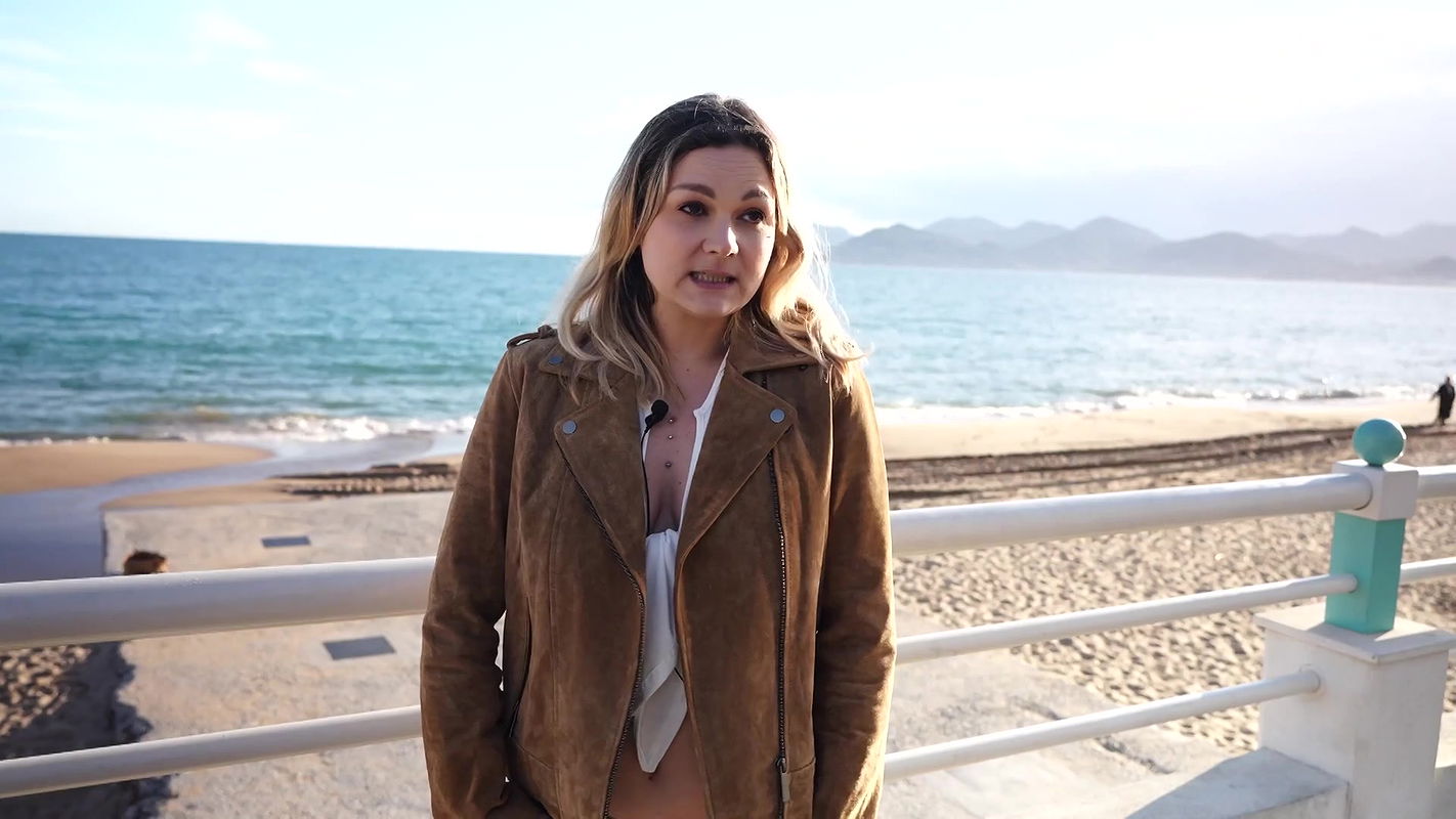 Jacquie Et Michel TV with Alice Guerlin in Alice Guerlin, 33, is teaming up again with J&M!