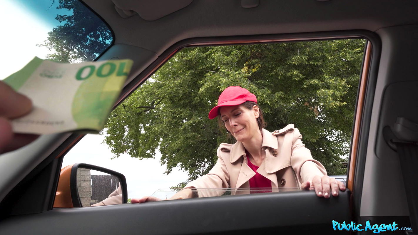 Public Agent with Mia Moone in Shy waitress needs more than tips