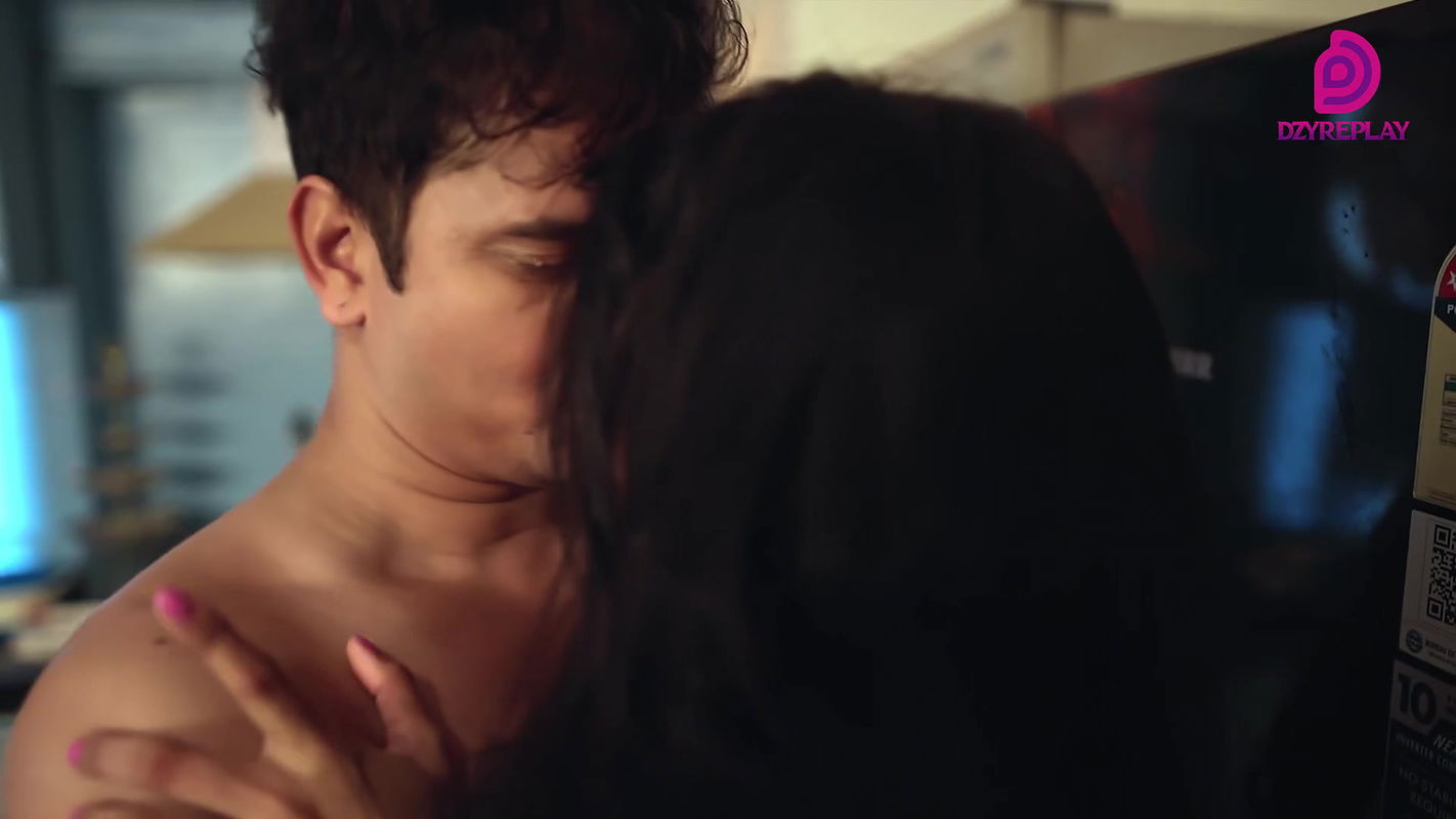 Ghoonghat 2025 UNRATED 1080p HEVC HDRip Dzyreplay S01E05 Hot Web Series