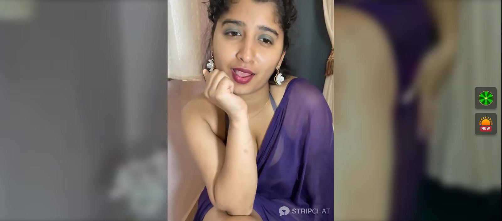 Indian college girl showing nude body
