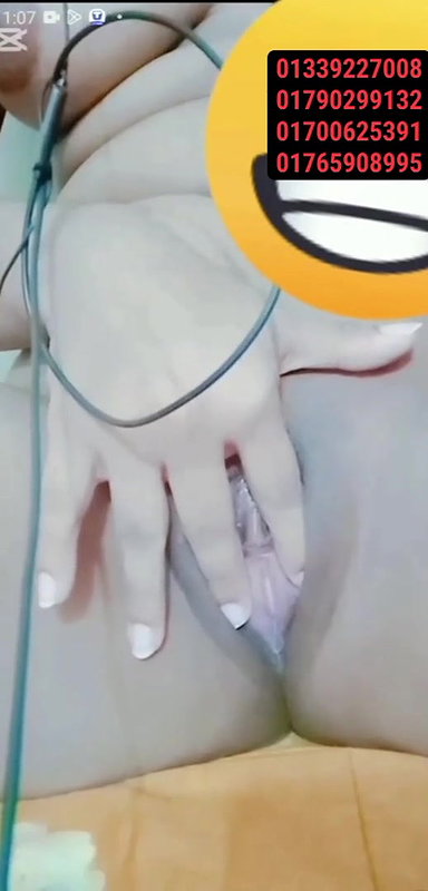 Cute babe hot expression smile while Video call pvt 121