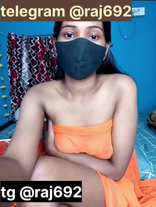 Priya Stripchat full face tease