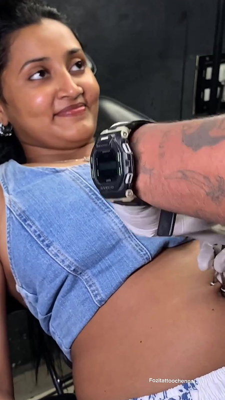 Cute chubby girl closeup navel and boobs armpit show navel piercing