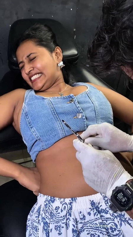 Cute chubby girl closeup navel and boobs armpit show navel piercing