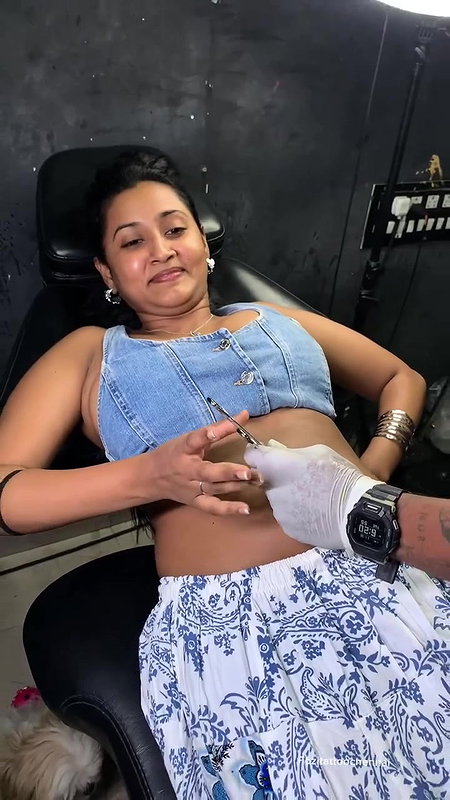Cute chubby girl closeup navel and boobs armpit show navel piercing