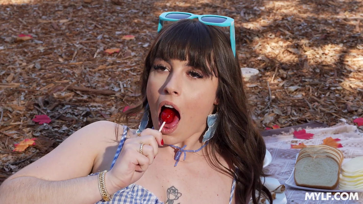 Ask Your Mother with Cory Chase & Chanel Camryn in Satisfying Cory & ChanelΓÇÖs Thanksgiving Cock Cravings!