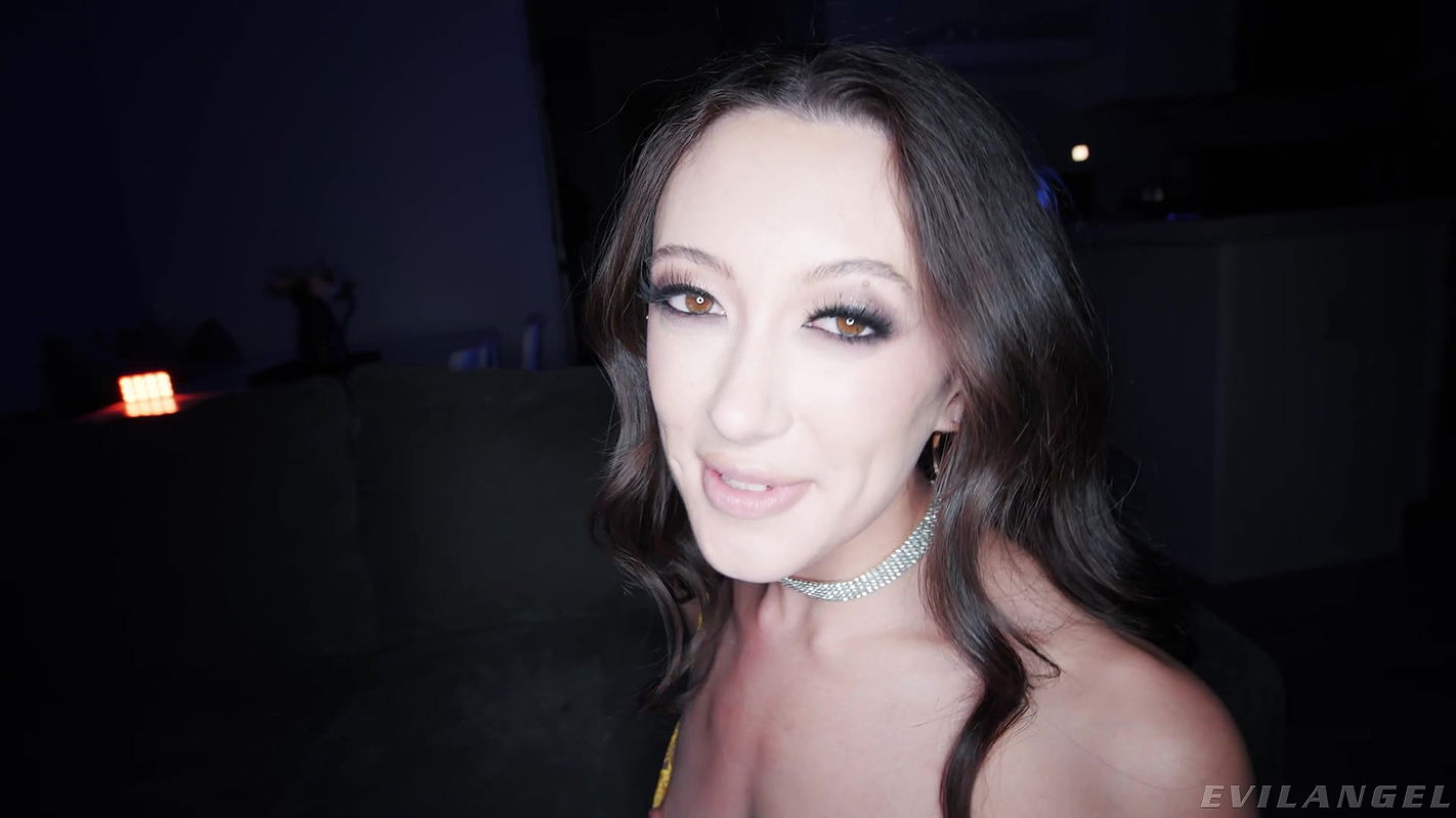 EvilAngel.25.11.24.Sage.Hunter.XXX.1080p.MP4-WRB