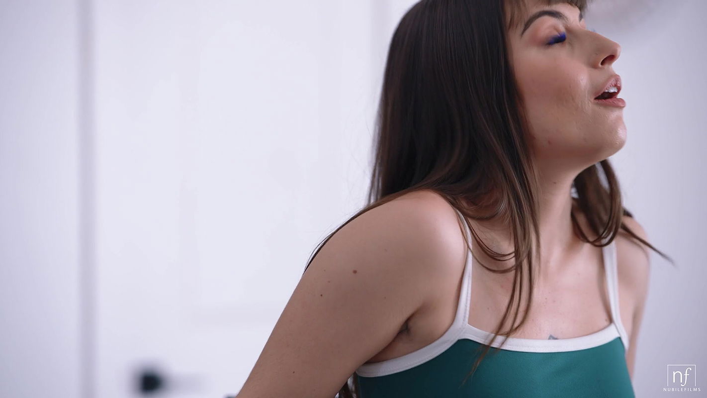 NubileFilms.25.11.24.Chanel.Camryn.XXX.1080p