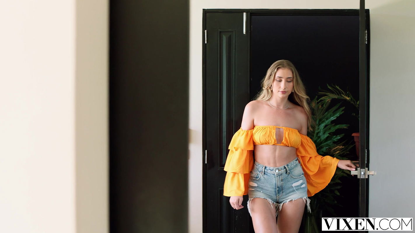 Vixen with Lily Phillips in Insatiable Lily Cant Resist His Massive Cock