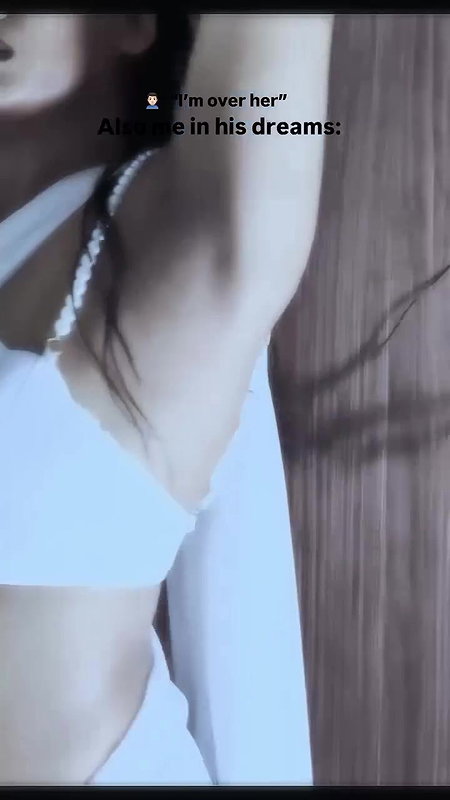 APSARAA SEXY BUSTY BABE IN SAREE MEN DREAM OF