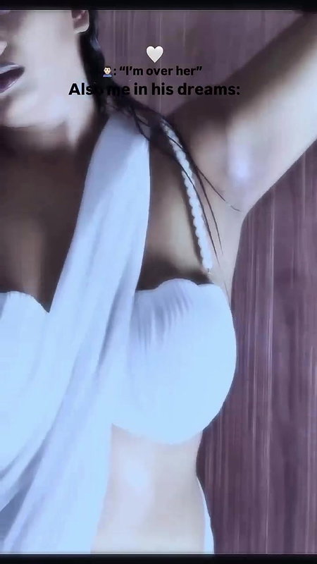 APSARAA SEXY BUSTY BABE IN SAREE MEN DREAM OF