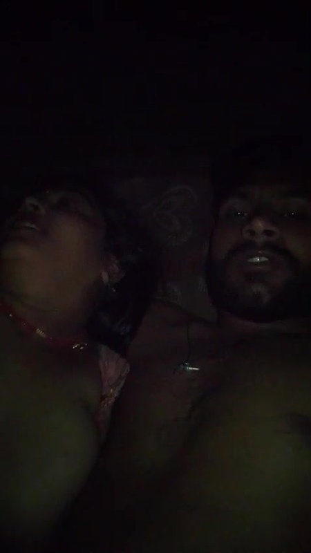Big boobs bhabhi foreplay with devar before night sex