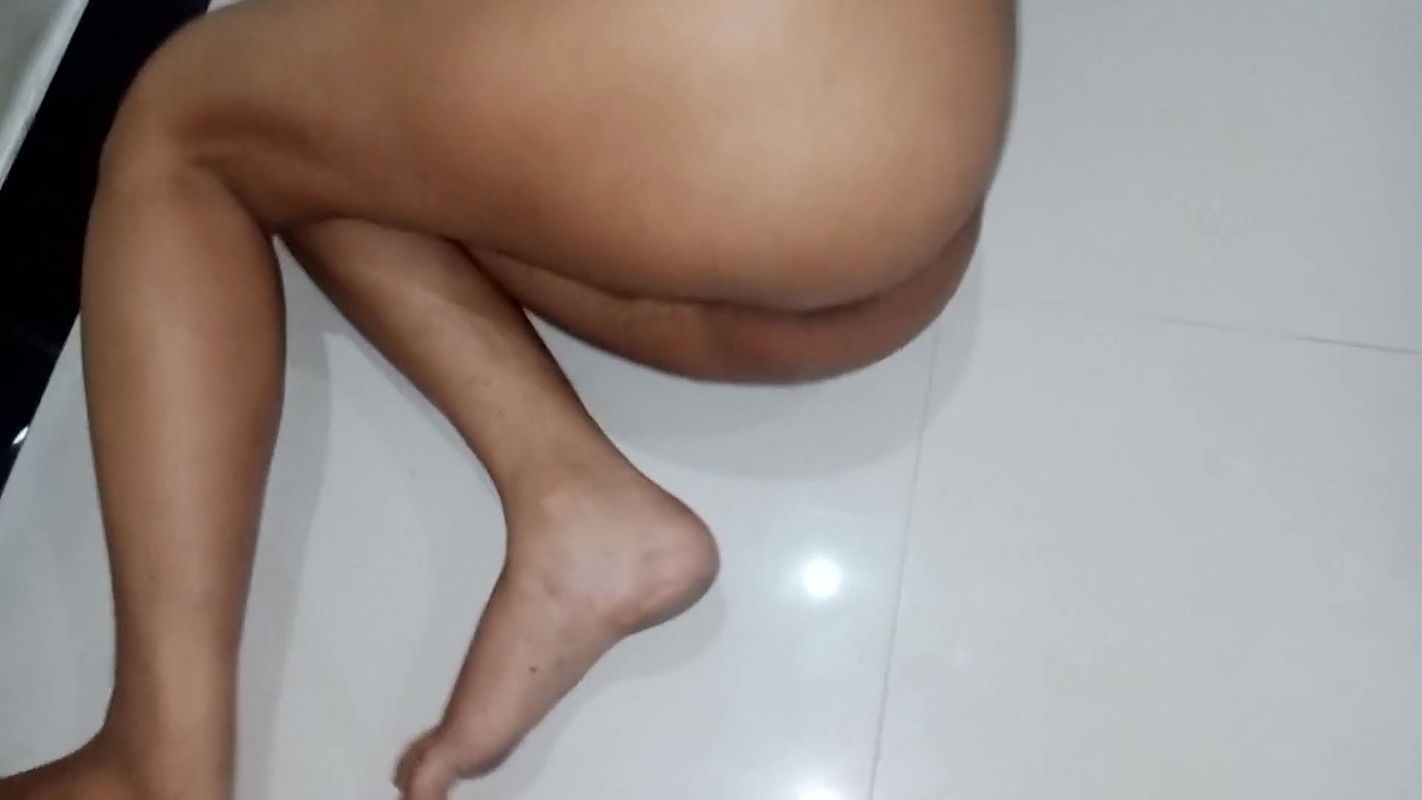 A College Gaf-cheated by her settior college boy and was fucked hard