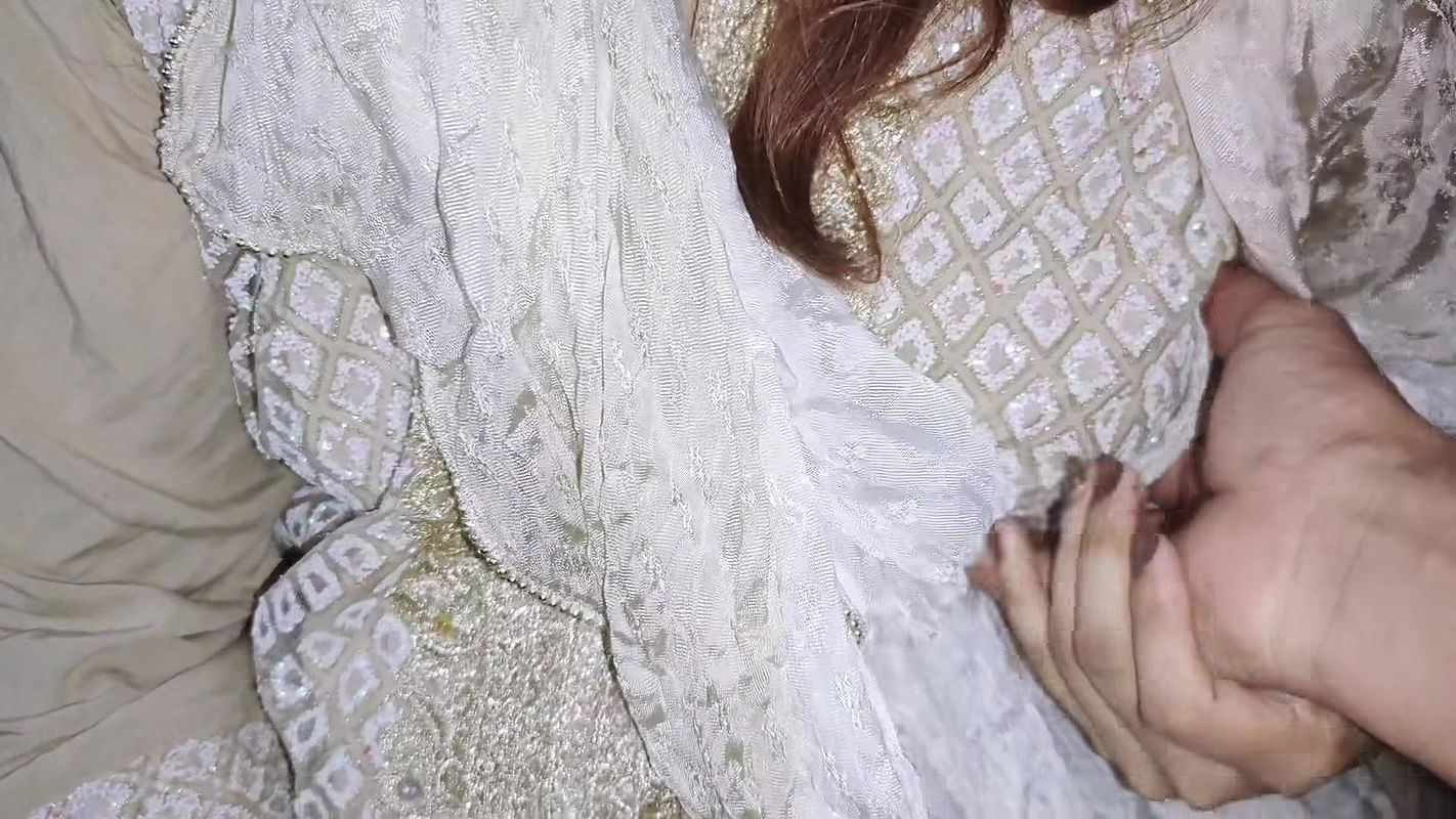 Bangladeshi Girlfriend Coming Home-Big Ass Big natural Boobsud83eudd75