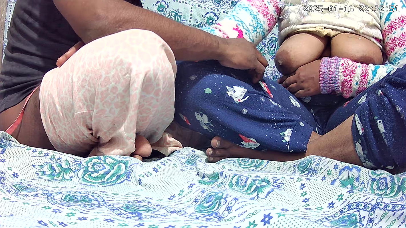 Big boobs stepmom and stepson sex in the park