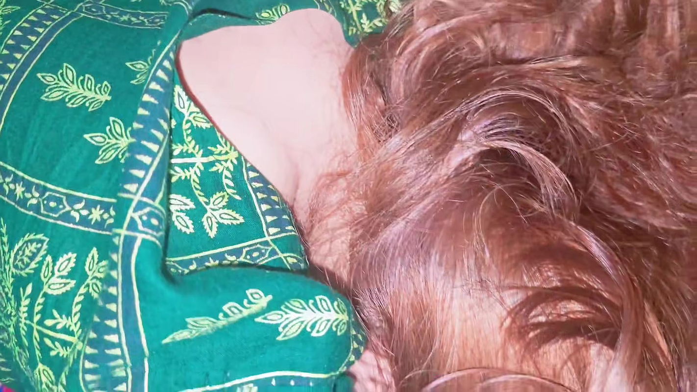 Chut Nahi Dongi – Andar Na Dalna Bas Haath Laga Loud83eudd75