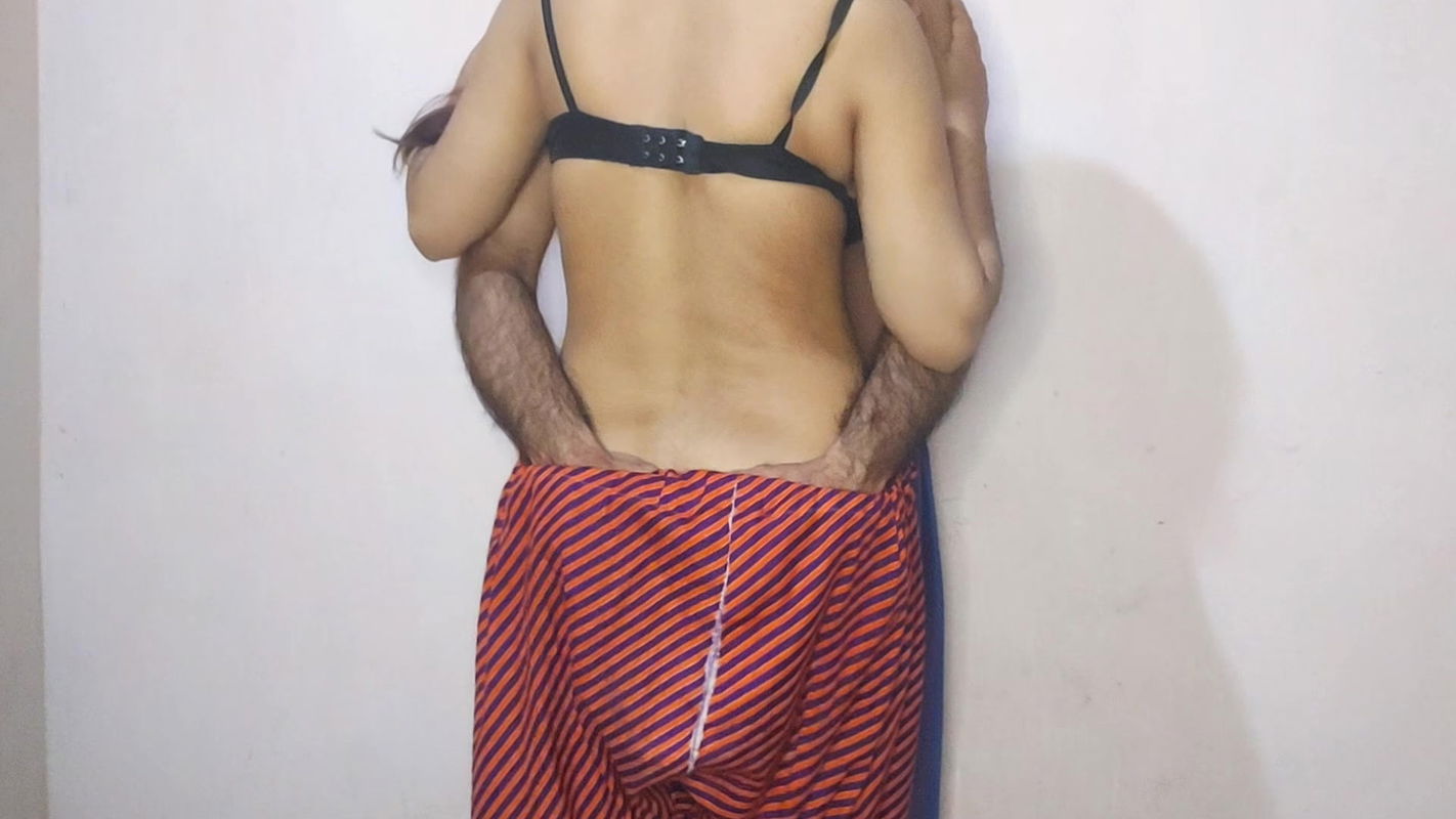 Dasi young girl and boy sex in the jungle xnxx