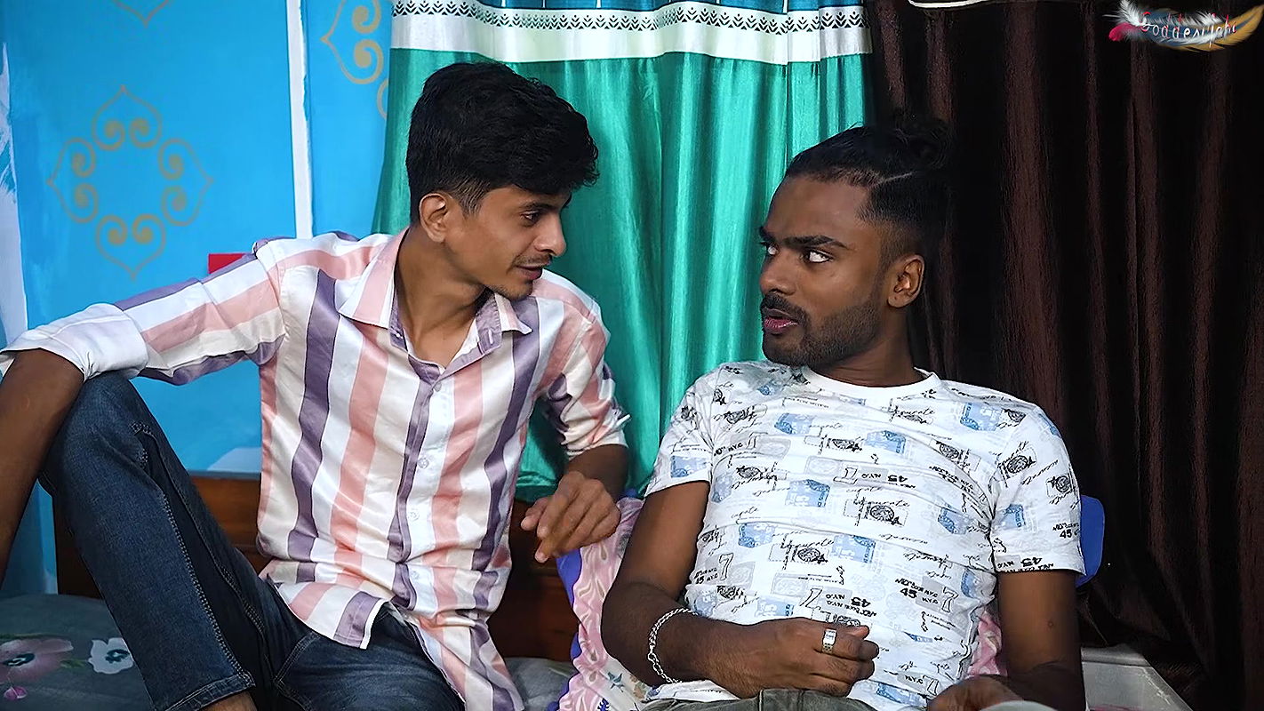 DESI HONRY STEP SISTER HARDCORE THREESOME SEX WITH HER TWO STEP BROTHER FULL MOVIE ( HINDI AUDIO )