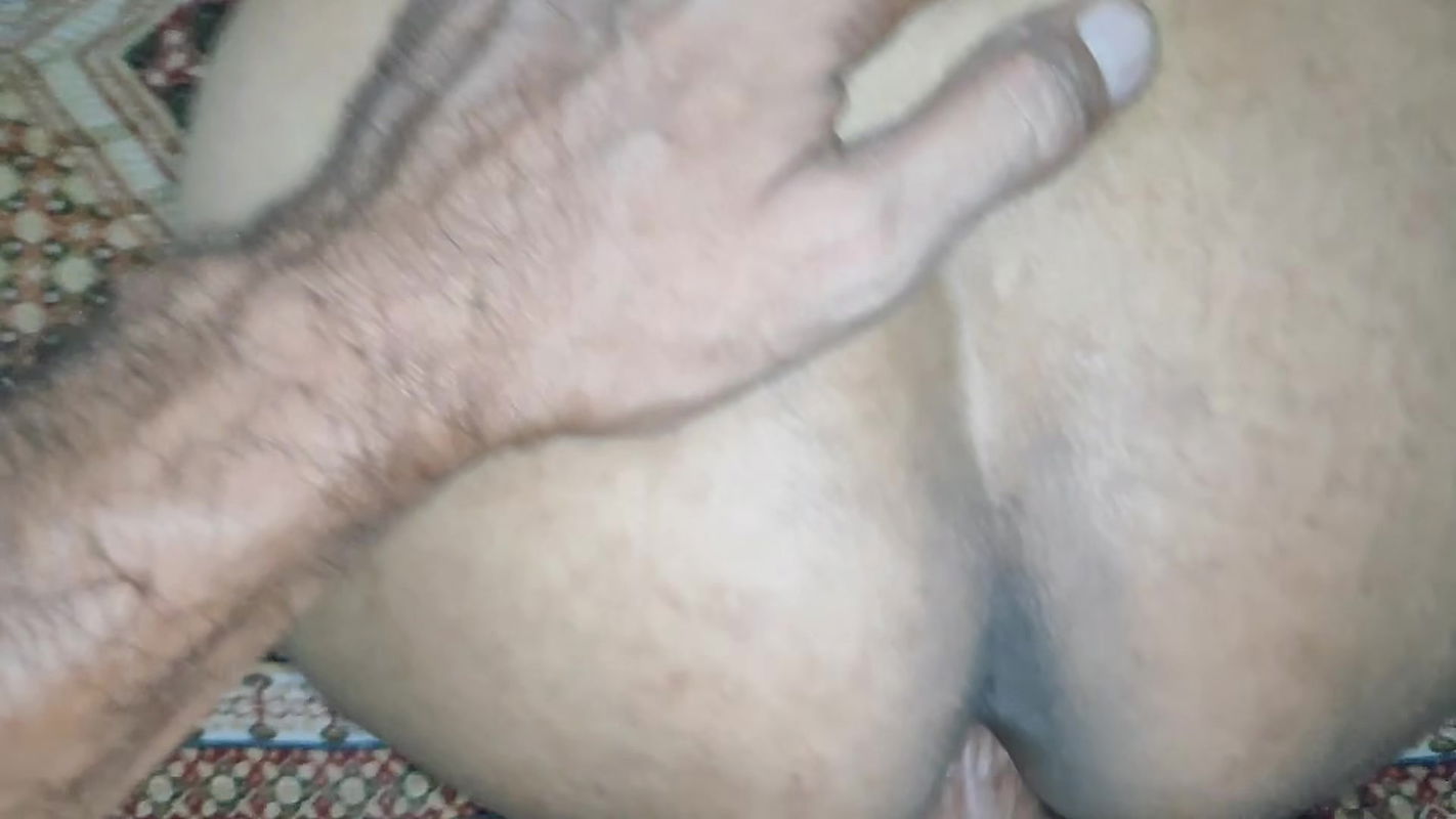 Desiud83eudd75 in One Bedroom indian