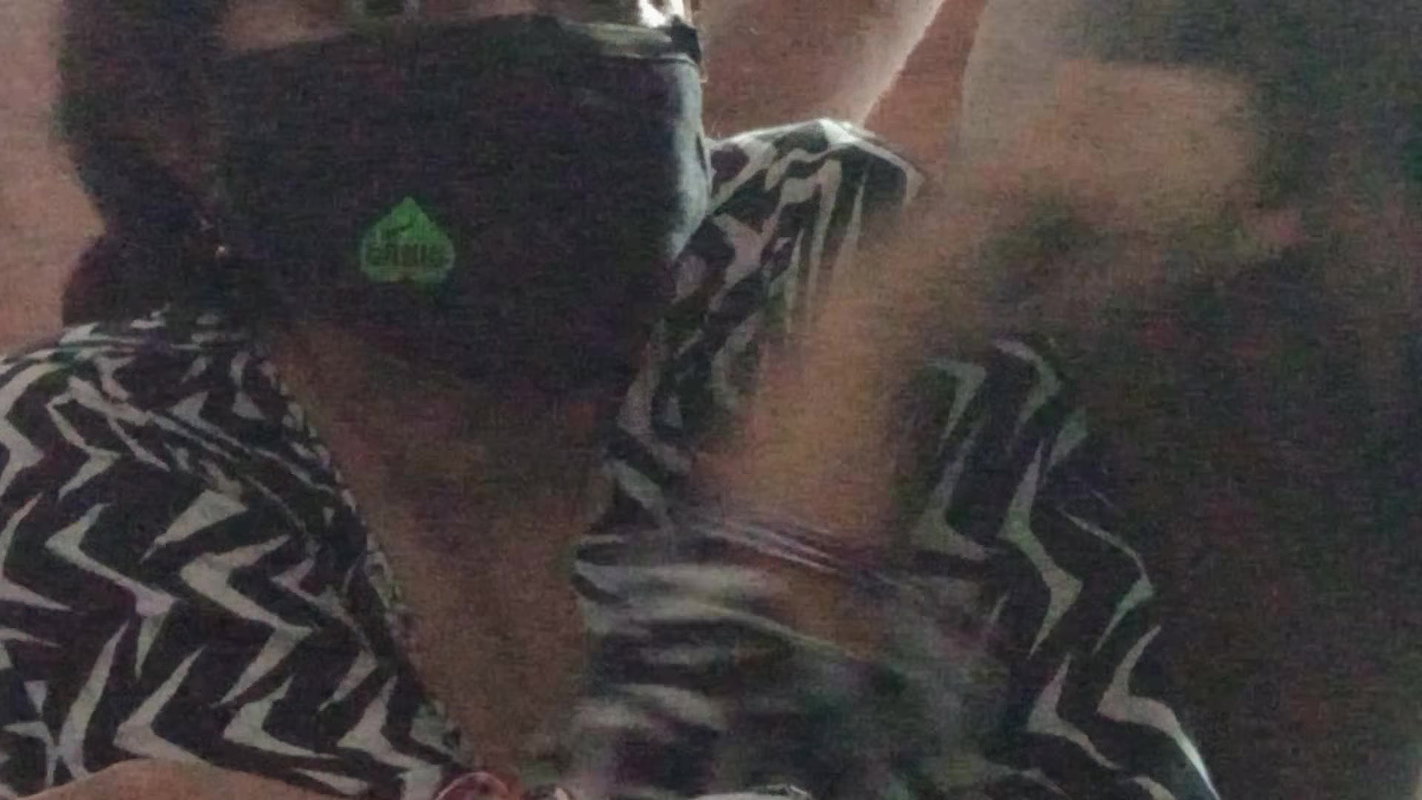 Fuck the hot girlfriend in her house