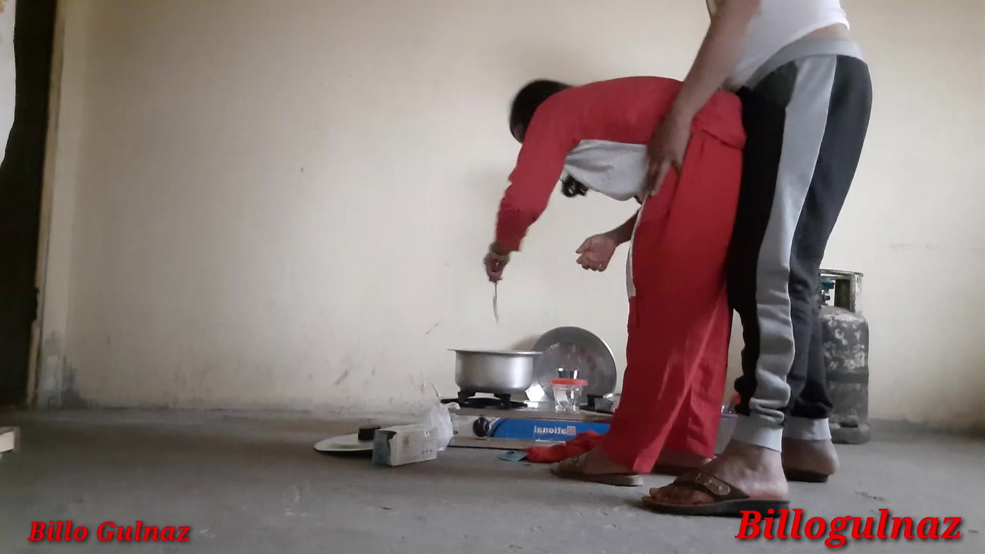 Ghar me kam karne wali maid ki kitchen me chodai, clear hindi audio sex