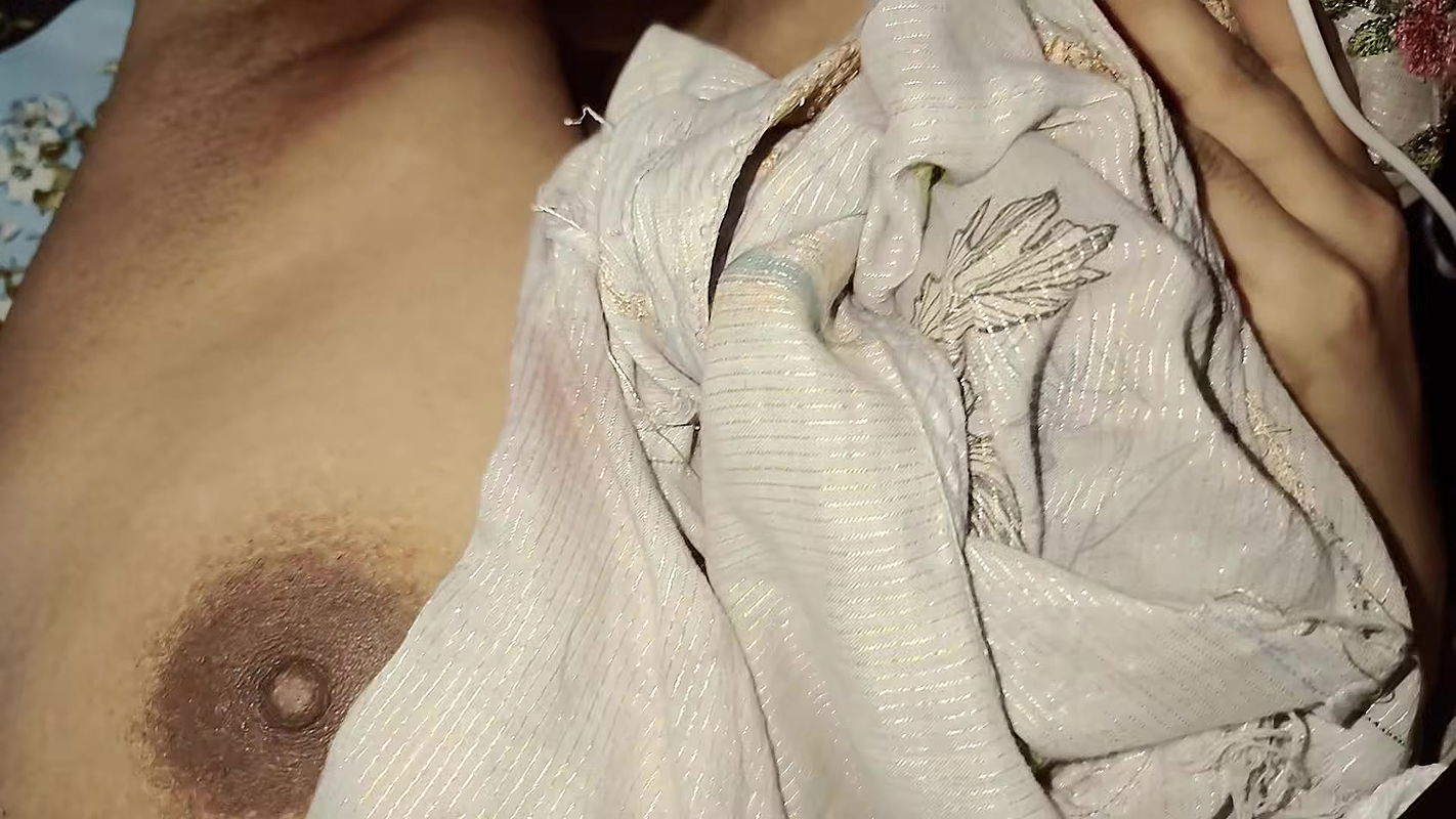 Janu aaj Phudi Chamka Do Plz Or mammay b Chamka doud83dudd25