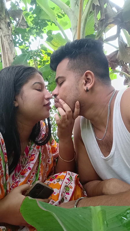 Bangla XXX Video by Taniyaxx Bangladeshi Chubby Desi Homemade Do