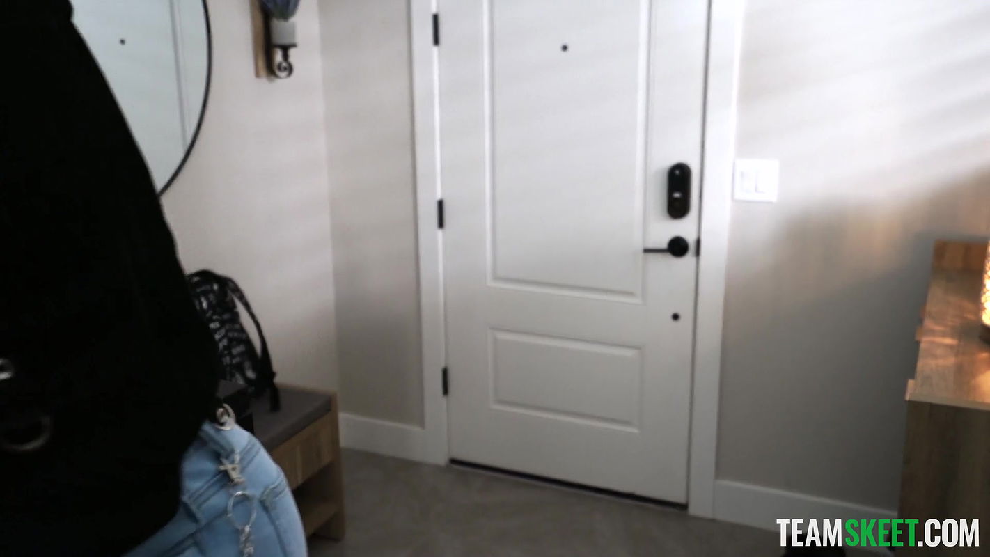 Team Skeet with Doxy in My First_ Horny Goth DoxyΓÇÖs First Ever Anal