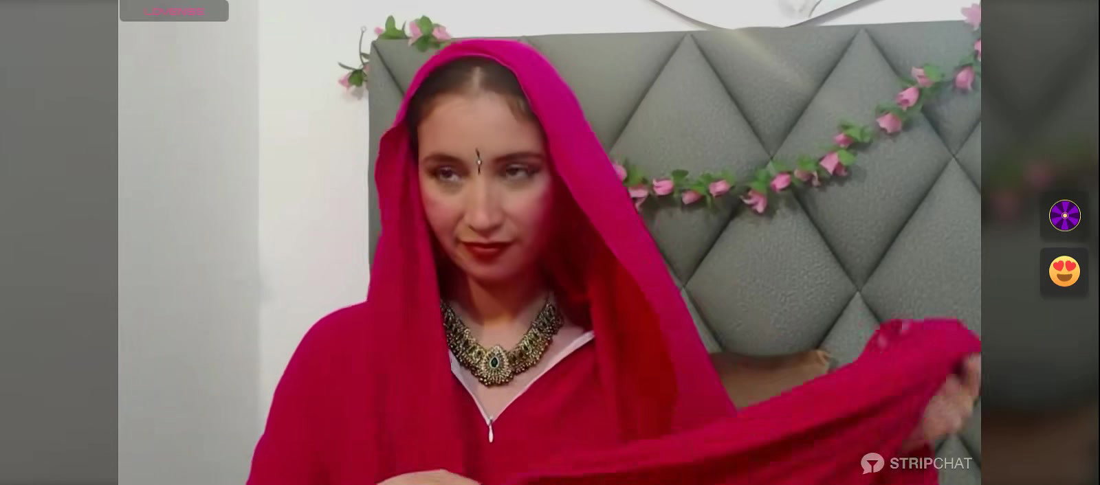 Beautiful Bhabhi In red Saree Looking stunning