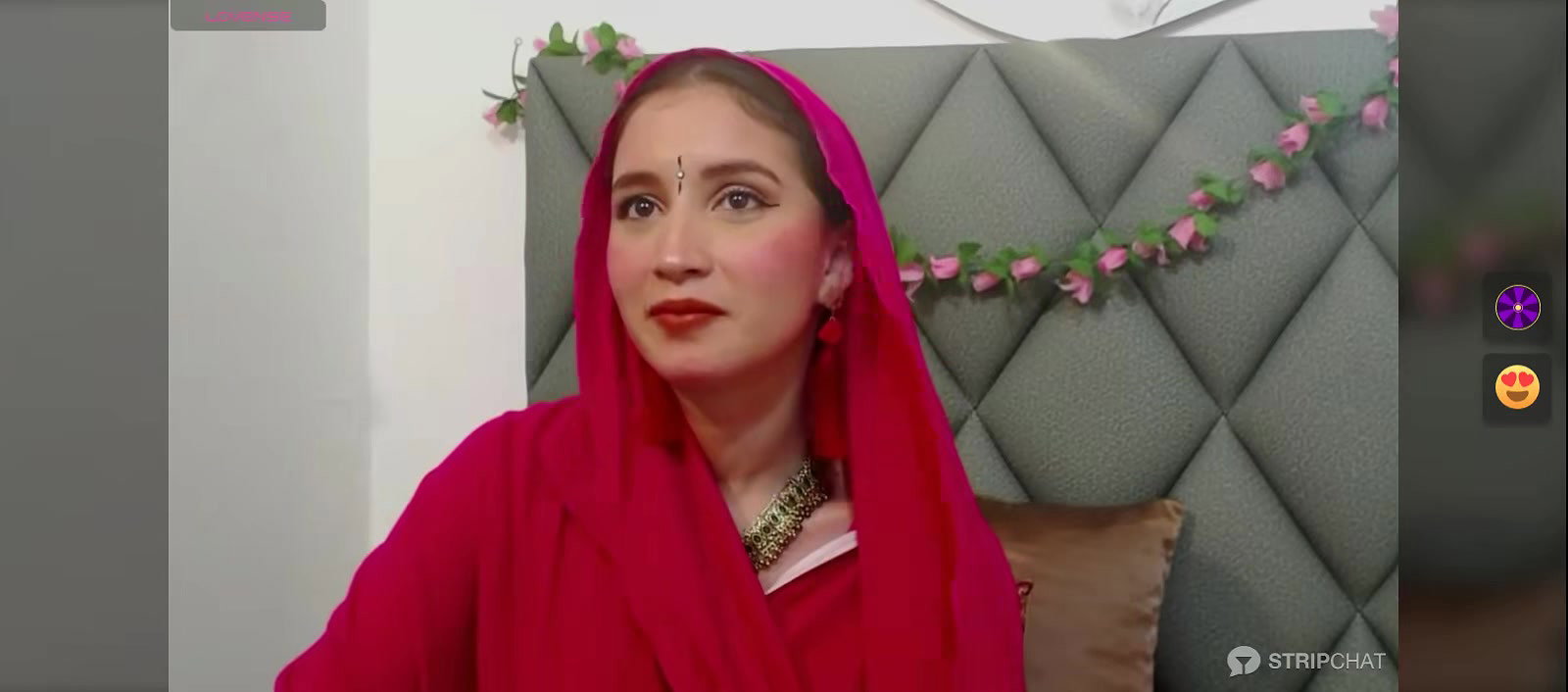 Beautiful Bhabhi In red Saree Looking stunning