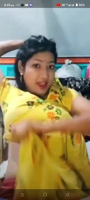 Beautiful Sexy Girlfriend Undressing And Showing Nude