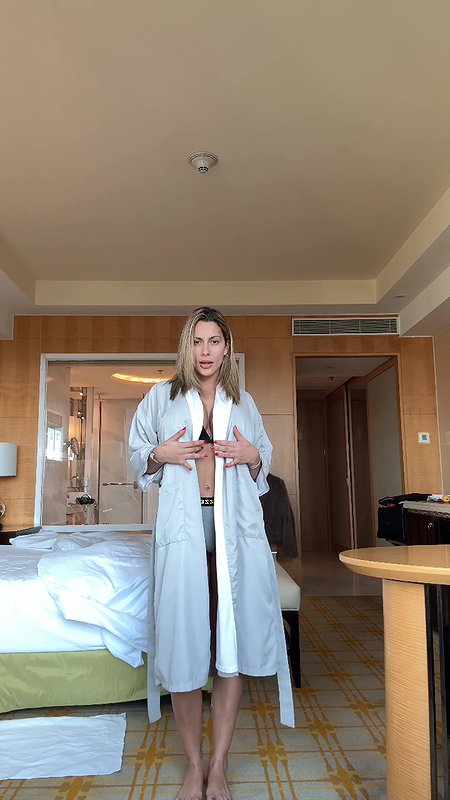 Hot BABE SEXY and NAUGHTY TEASE
