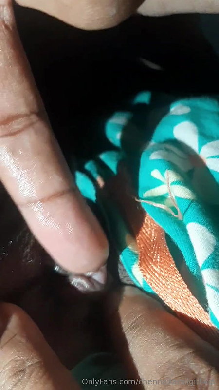 Chennai Tamil Girl VIP clit closeup