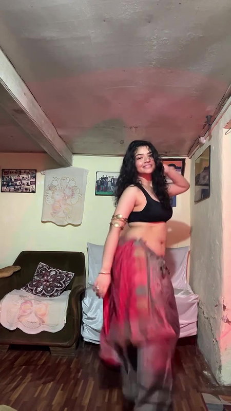 Desi Girl Kritika Thakur Sexy Tempting Body Hot Dance.. Love It Γ¥ñ