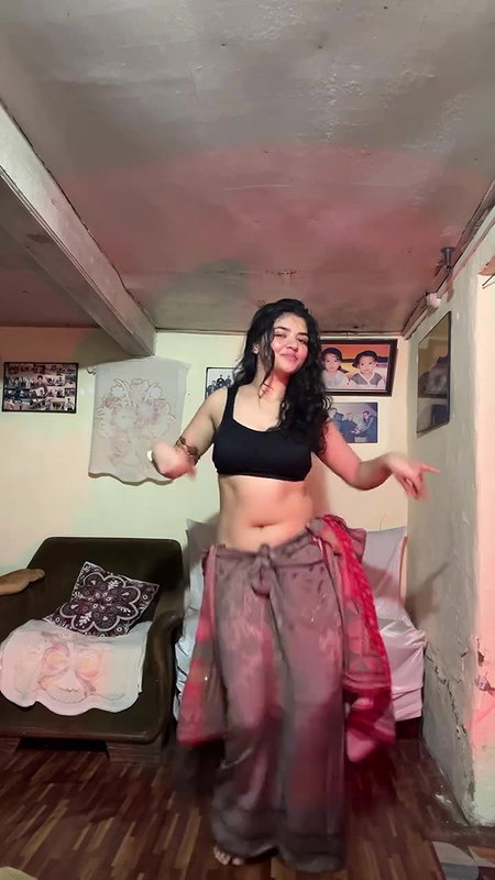 Desi Girl Kritika Thakur Sexy Tempting Body Hot Dance.. Love It Γ¥ñ