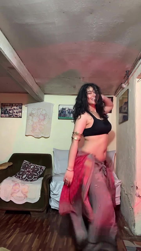 Desi Girl Kritika Thakur Sexy Tempting Body Hot Dance.. Love It Γ¥ñ