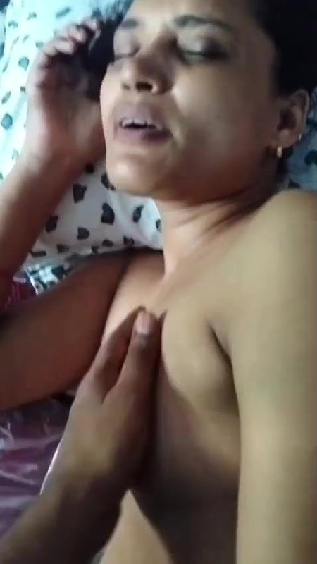 Slim Hindi bhabhi boob press by husband brother
