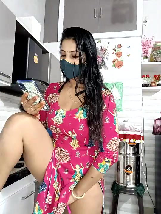 Reena Bhabhi – ‘Tip Karo aur dekhlo lo Bhabhi ki Patola Gaand, free me ni samjhe’