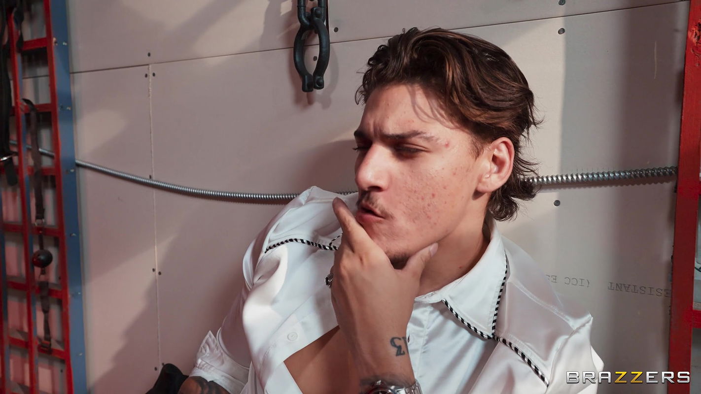 Brazzers Exxtra with Lulu Chu & Connie Perignon in Locked, Cocked & Loaded