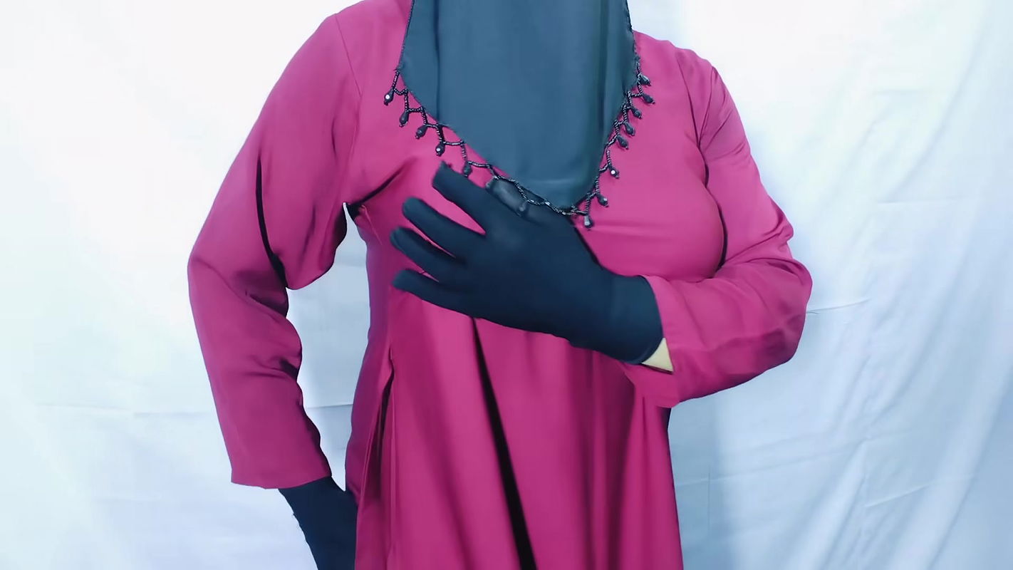 Hot Hijabi Muslim Teen Rims Ass and Fucked Hard By Bhaijaan