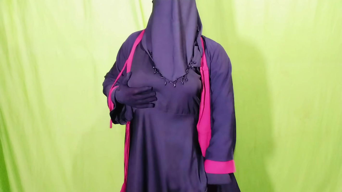 Muslim Girl Hijabi Baby Want Hard Sex by Friend