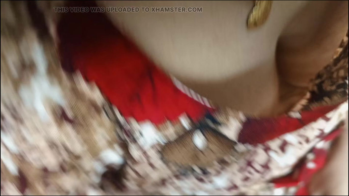 Real married couple homemade Indian sex Desi wife’s milk pressing.